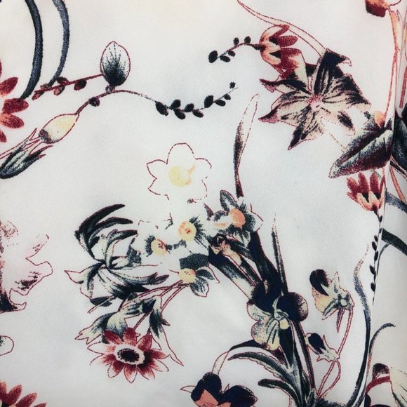 Kismet White Floral Carla Camisole Tank Top size M - Picture 13 of 16